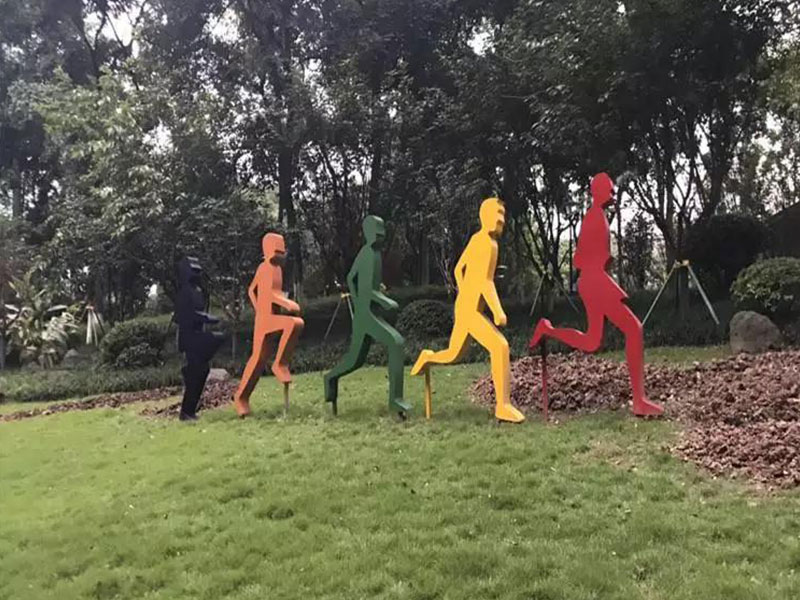 戶(hù)外抽象運動(dòng)人雕塑