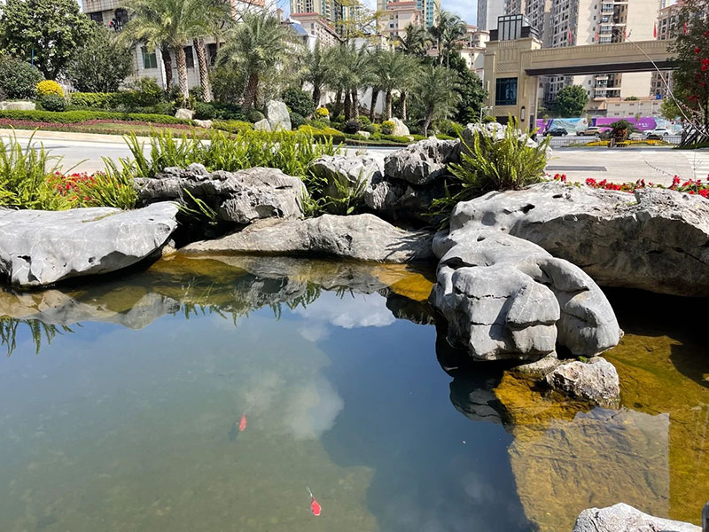 魚(yú)池駁岸假山