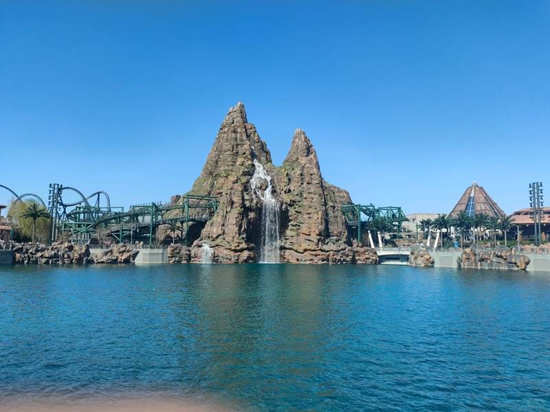 水泥瀑布假山設計施工 水泥瀑布假山設計施工